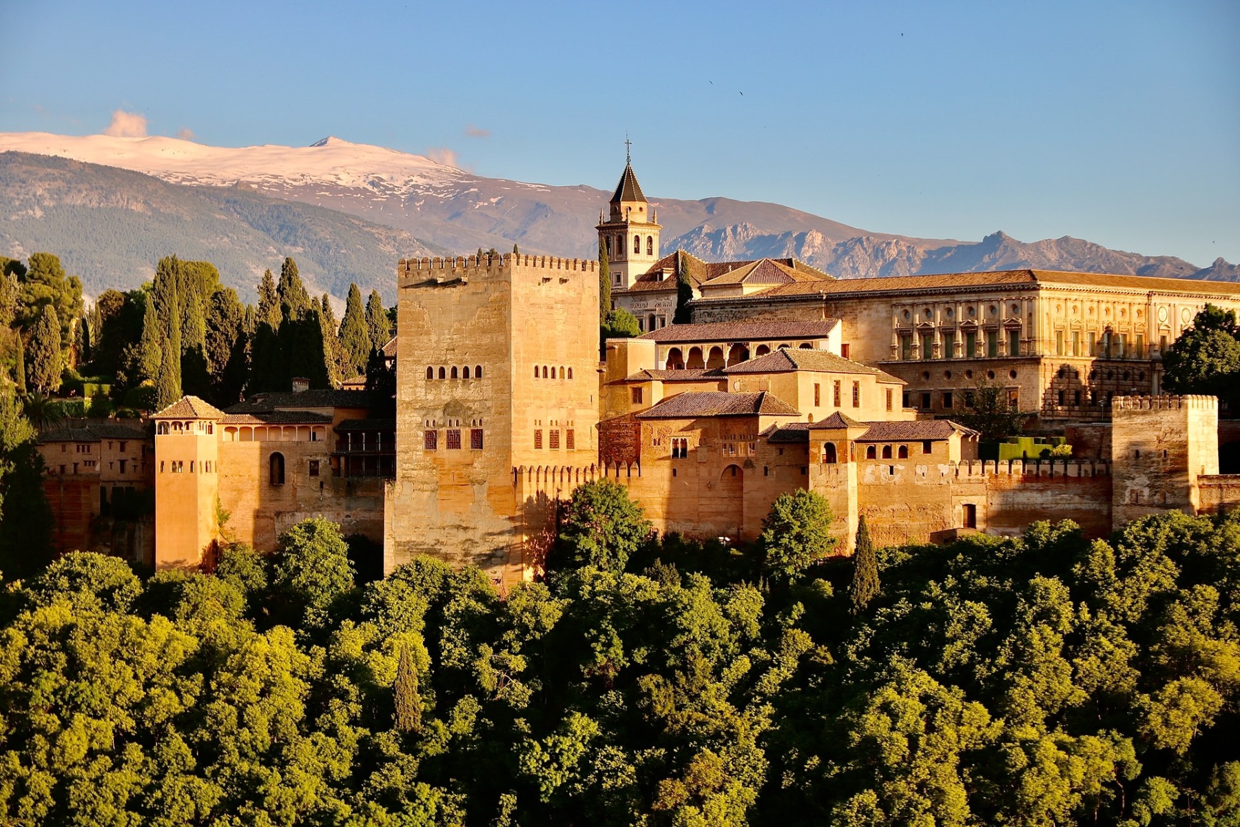 Alhambra ja Granada